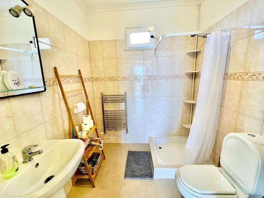 Casa Amarela By Your Madeira Rentals ปอนตา ดู โซล ภายนอก รูปภาพ