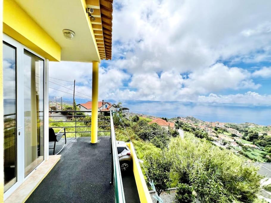 Casa Amarela By Your Madeira Rentals ปอนตา ดู โซล ภายนอก รูปภาพ