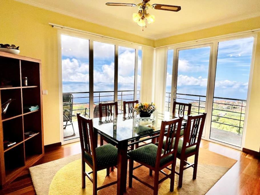 Casa Amarela By Your Madeira Rentals ปอนตา ดู โซล ภายนอก รูปภาพ